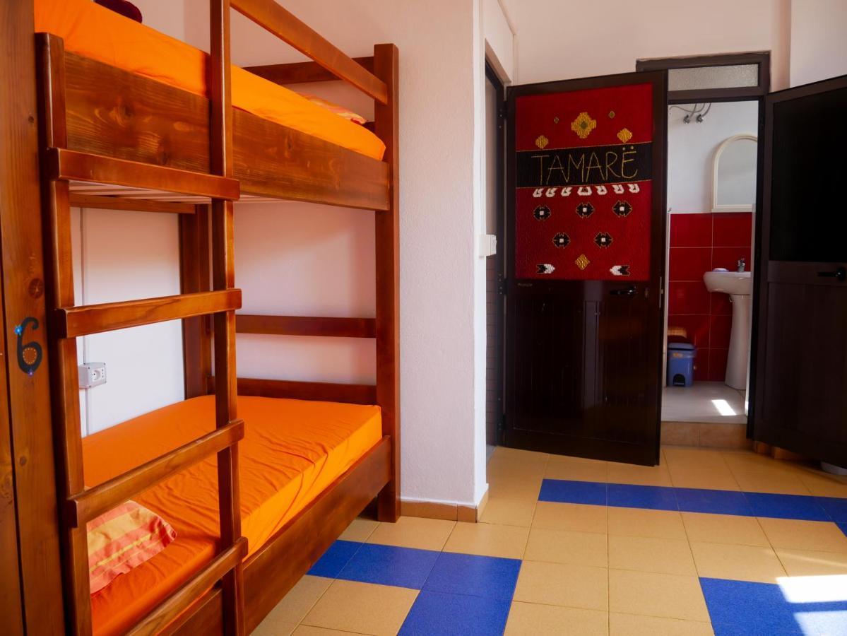 The Galley Party Hostel Shkodër Dış mekan fotoğraf