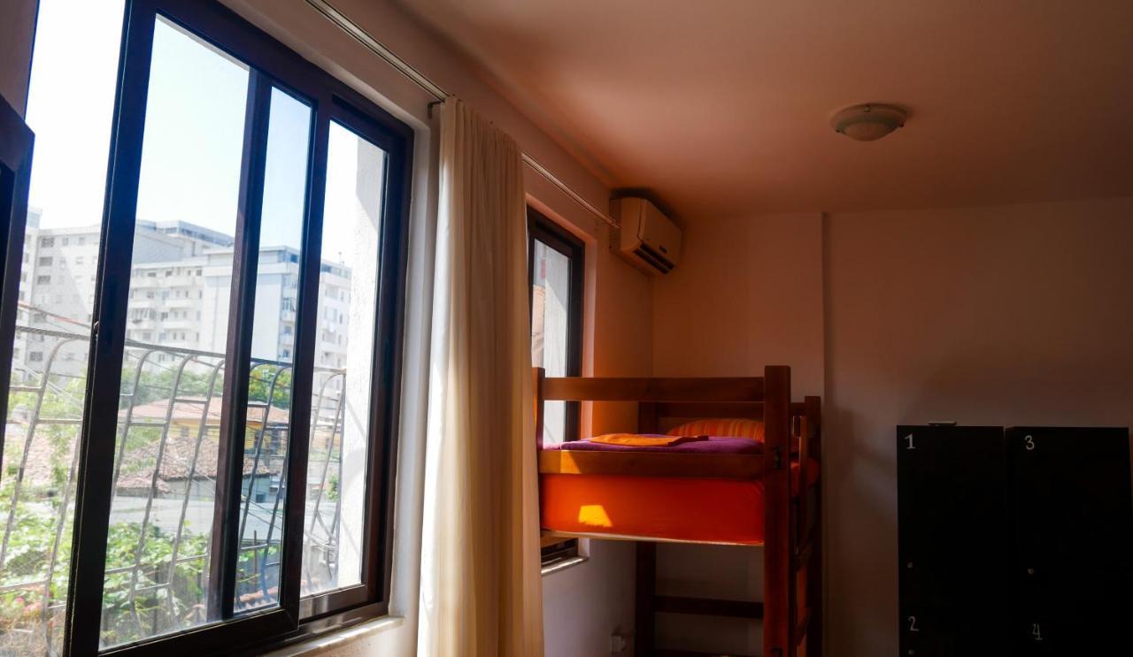 The Galley Party Hostel Shkodër Dış mekan fotoğraf
